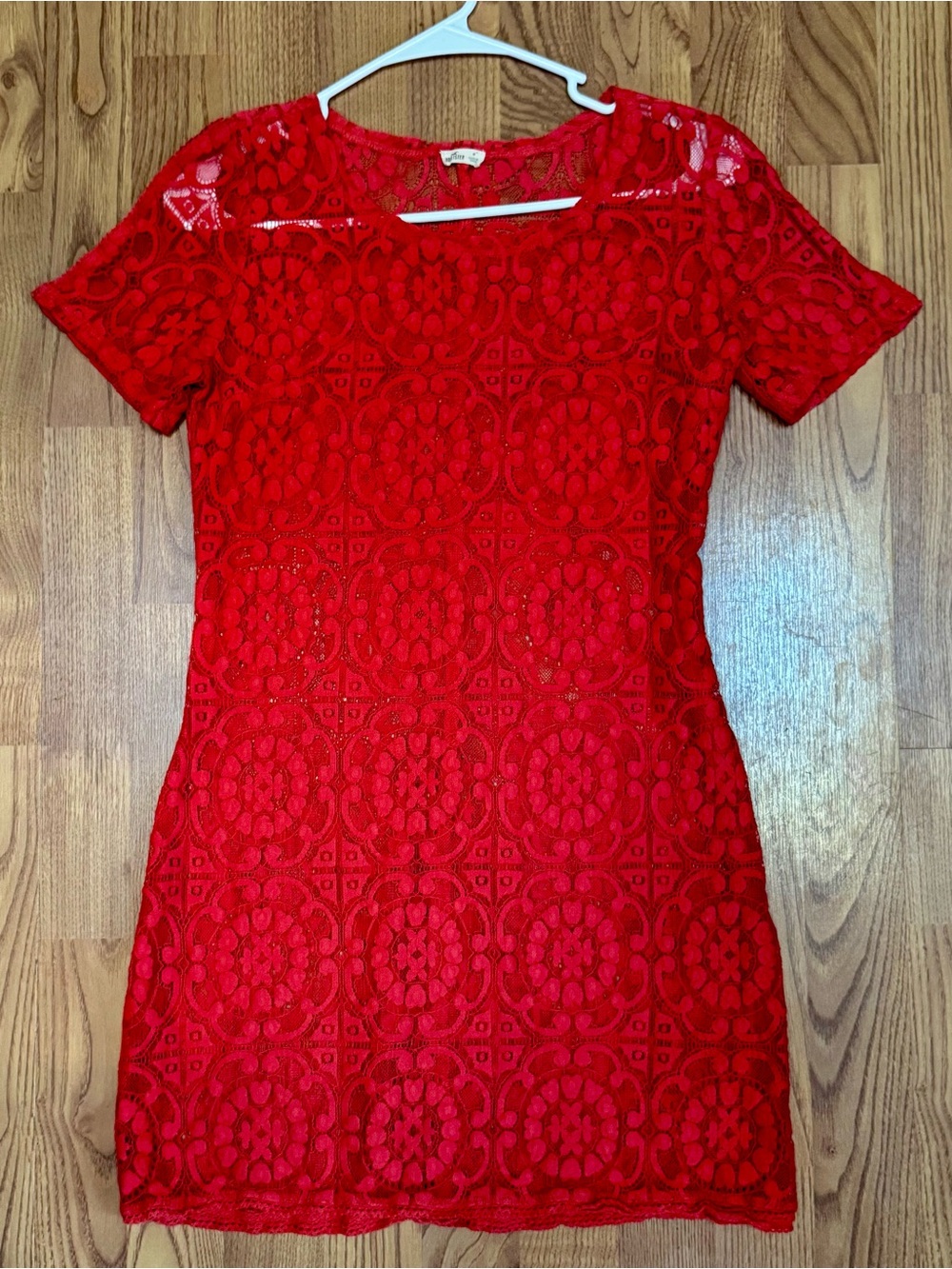 ❤️ Hollister Size Medium Red Lace Short Sleeve Dress Overlay Party Sexy (B18)